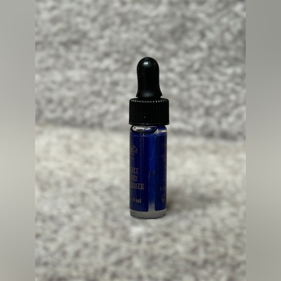 NEW | 6 Travel Size Health & Beauty Lot | Amika, Kiehl’s, Acure, MAC Eyelashes - Picture 2 of 9